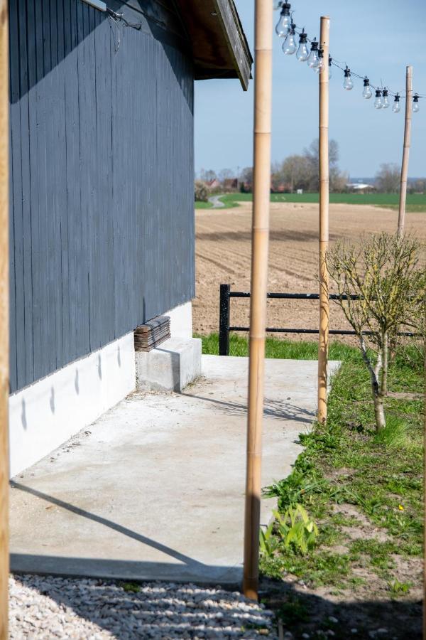 Roulotte Et Sauna De Tonton Bouvy Au Domaine Du Reuze Winnezeele Buitenkant foto